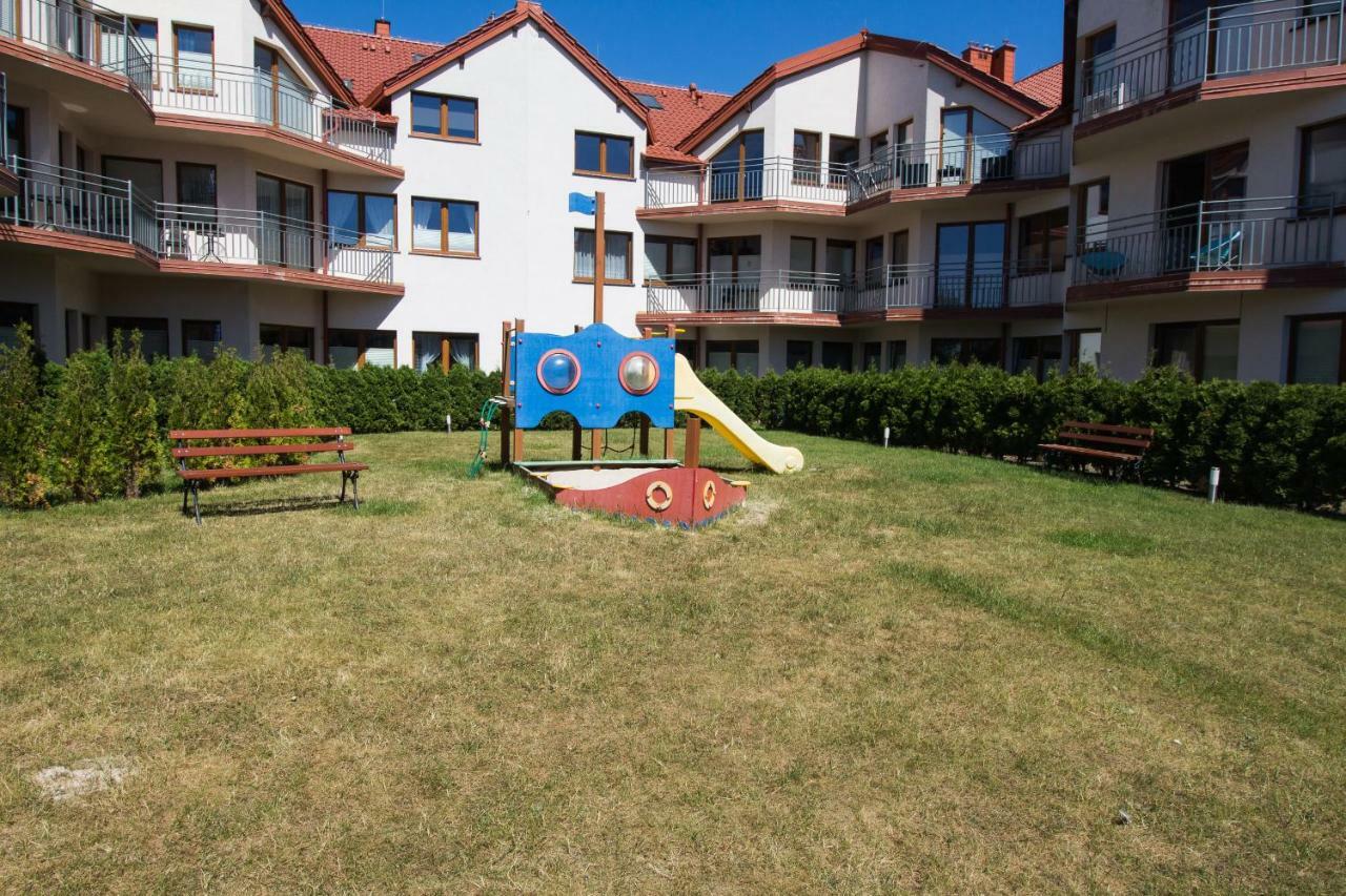 Apartament Baltic Korona Apartment Darlowko Exterior photo