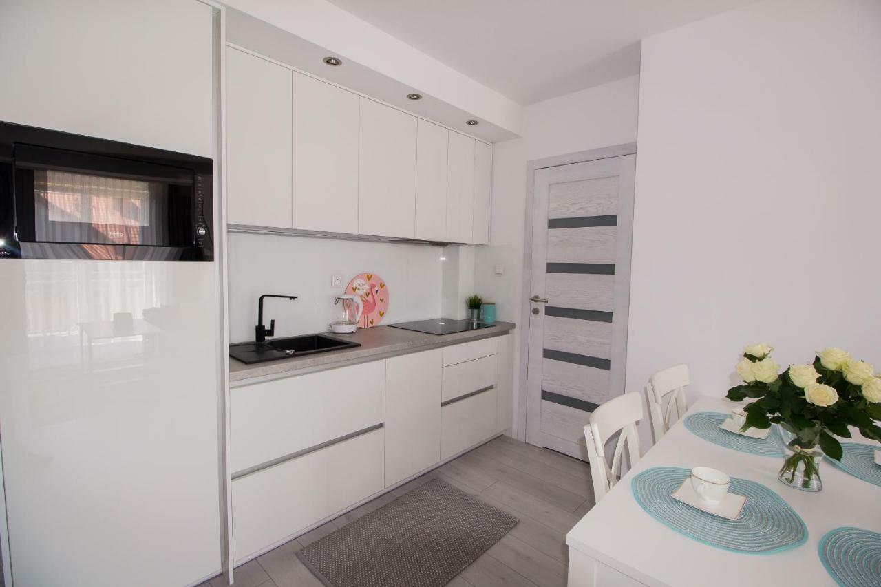 Apartament Baltic Korona Apartment Darlowko Exterior photo